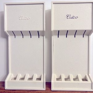 TWO CUTCO Plastic 4 Knife Holder Each. Beige.